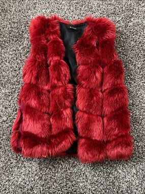 Red Faux Fur Vest - Luxurious Women's Outerwear